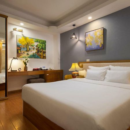 Aquamarine Hotel & Travel Hanoi Bagian luar foto