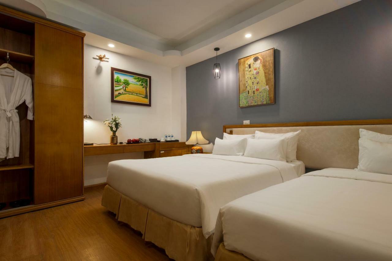 Aquamarine Hotel & Travel Hanoi Bagian luar foto