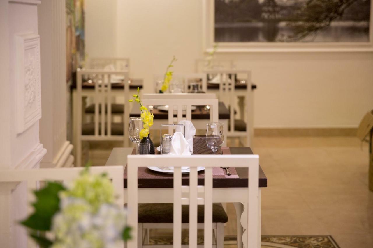 Aquamarine Hotel & Travel Hanoi Bagian luar foto